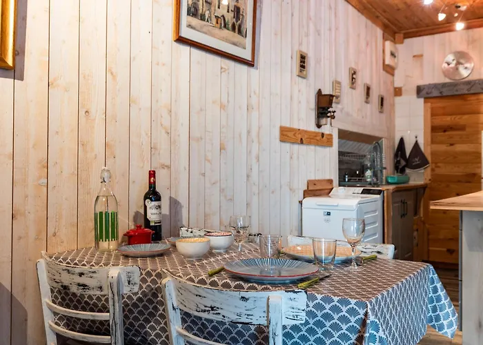 Des Lys Appartamento Monségur